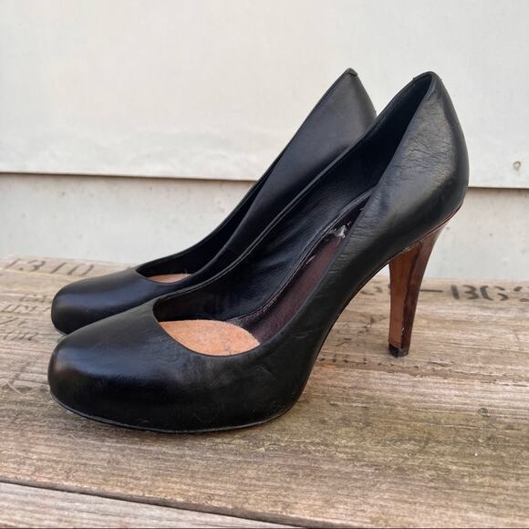 SAKS Fifth Avenue black stiletto pumps heels with tortoiseshell heel - Picture 3 of 6